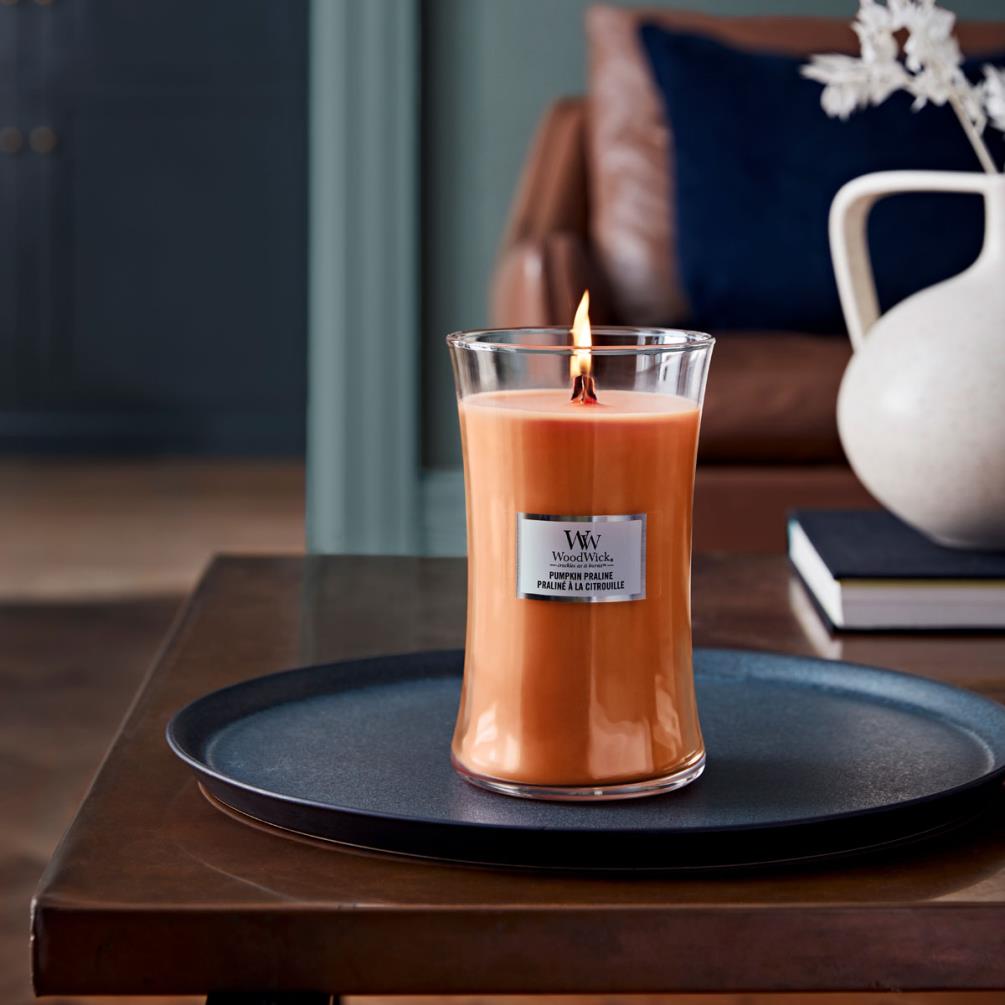 WoodWick Pumpkin Praline Large Hourglass Candle Extra Image 2